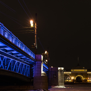 Дворцовый мост, зима, ночь
