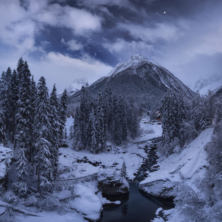 Профессионалы. Природа. 3 место. Александр Трашин. Winters Tale Of Dombai