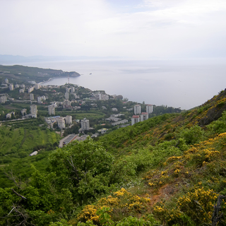 Вид  с Медведь горы