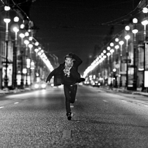 556480_9 / Думающие