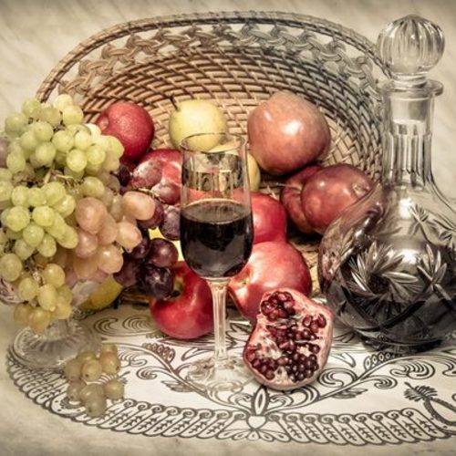 Выпьем. И снова нальем! / Натюрморт