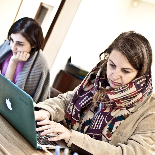 Активистки / Официальное