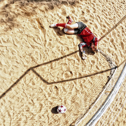 После подачи / Играющие