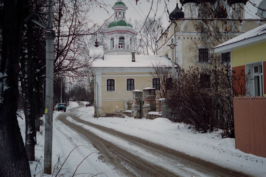 Зимняя, про городок...