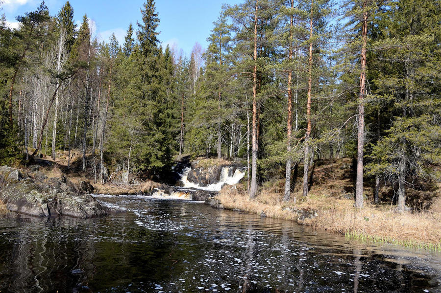 Рускеальский водопад