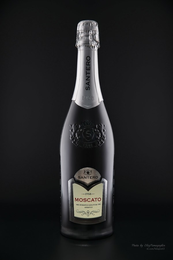 Автор - Олег Помогайбин