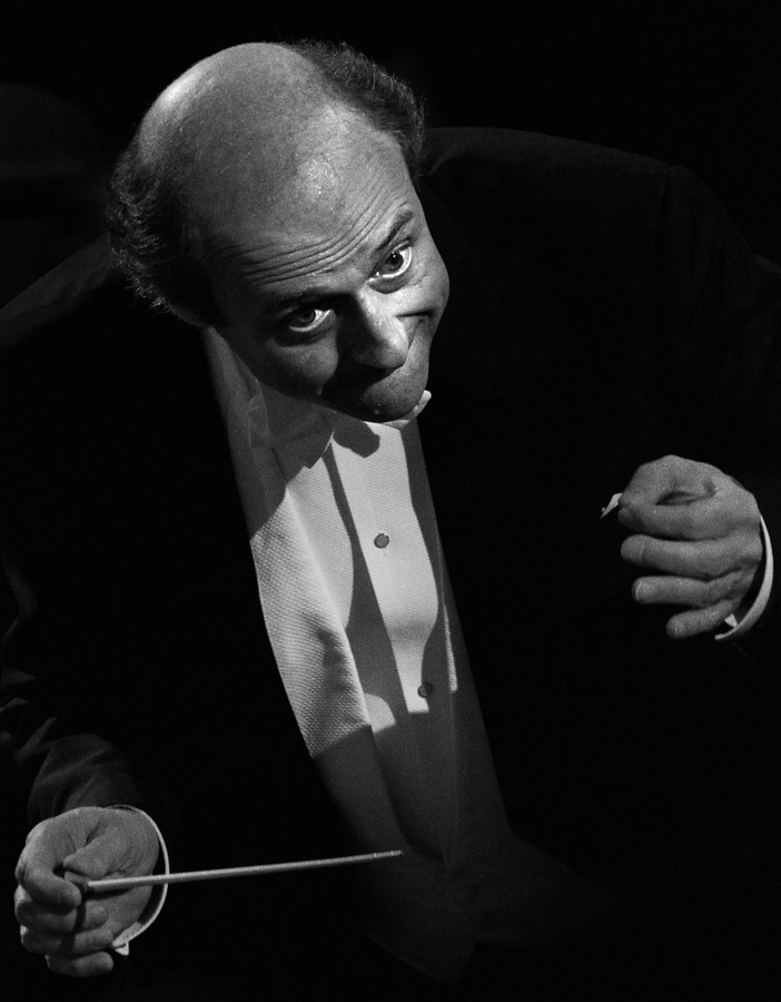 02-RIA-400212-Original