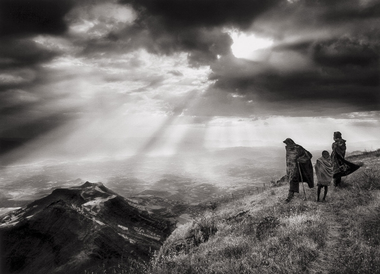 Photographs by Sebastião SALGADO / Amazonas Images