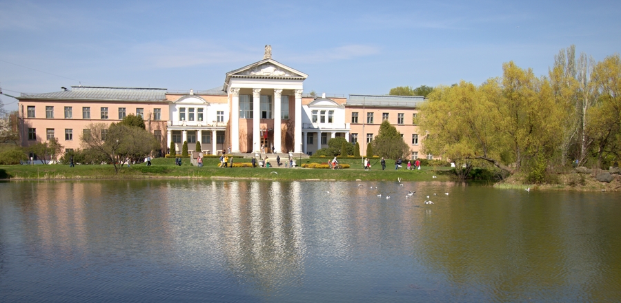 Москва, Ботанический парк, 05.2019