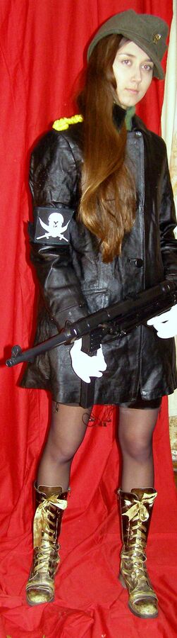 0_21592_3648b591_orig